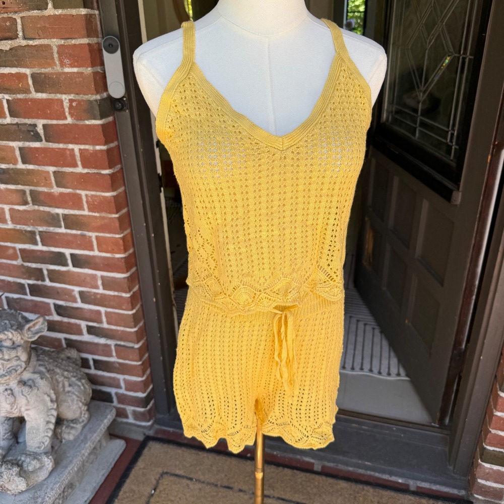 Almost Famous Yellow Pointelle Knit 2 Piece Set Cami Top and Shorts Medium